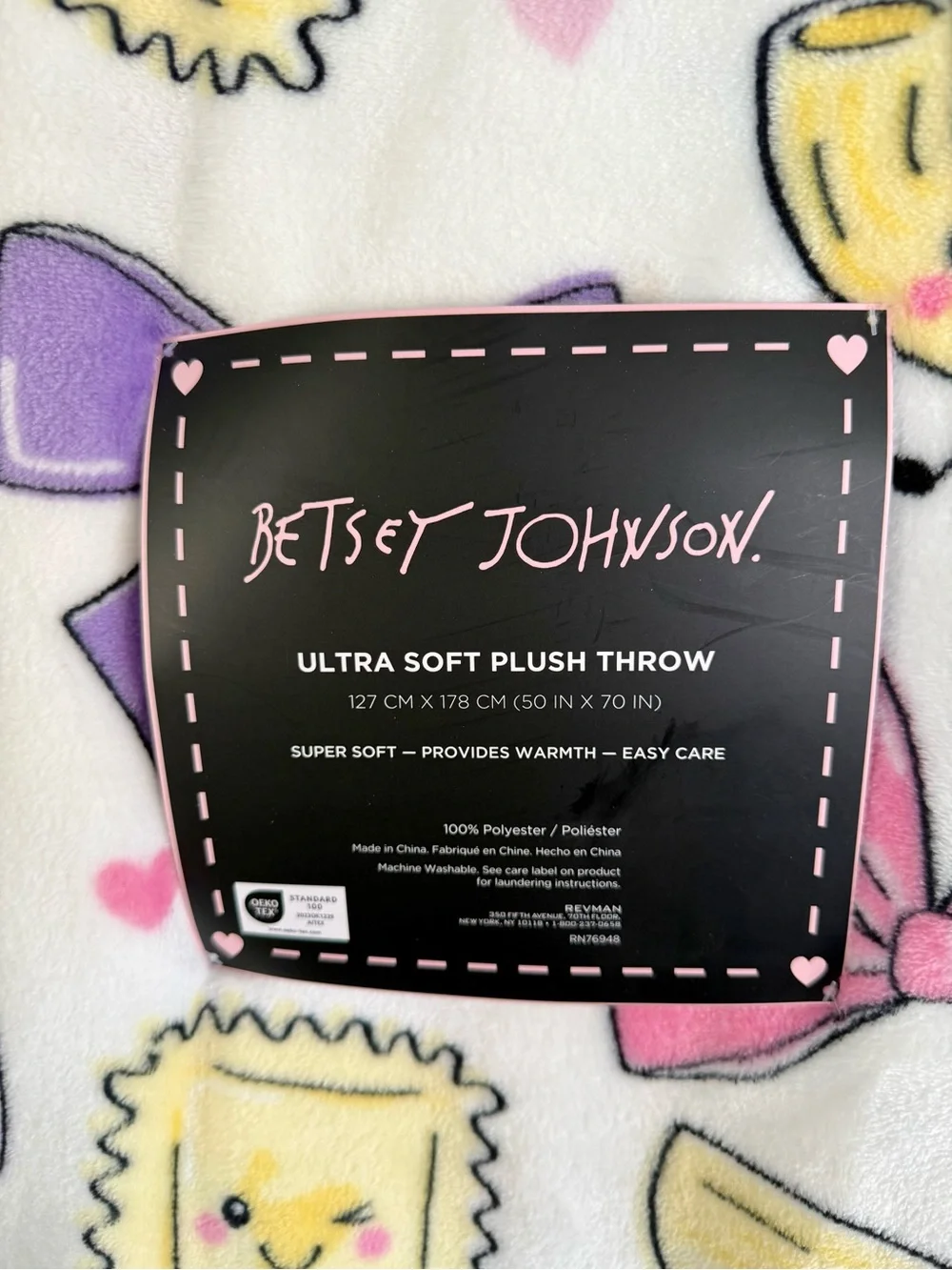 Betsey Johnson Ultra Soft Plush Throw Blanket – NWT – 50